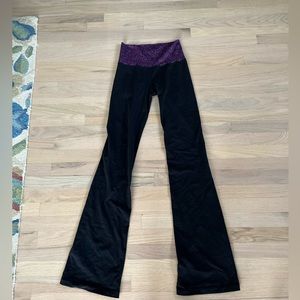 Lululemon high rise yoga pants